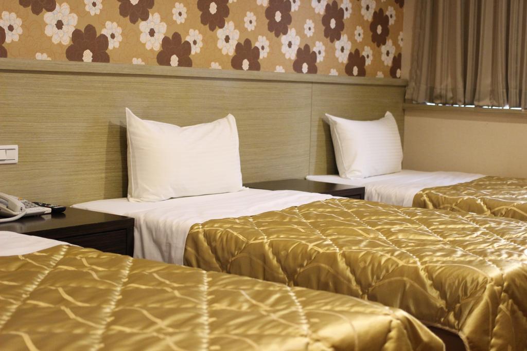 Home Full Hotel Jincheng Quarto foto